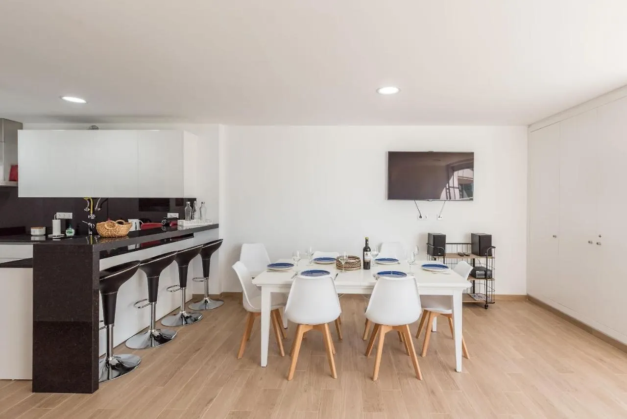 Prainha Luxury Apartment アルヴォル 0*,