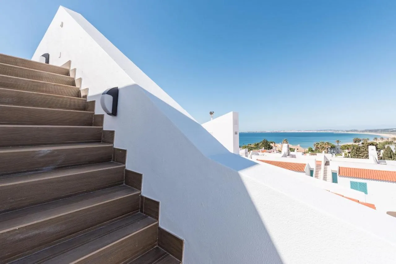 Prainha Luxury Apartment 알보르