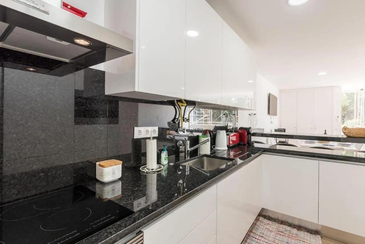 Prainha Luxury Apartment 알보르 0*,  포르투갈
